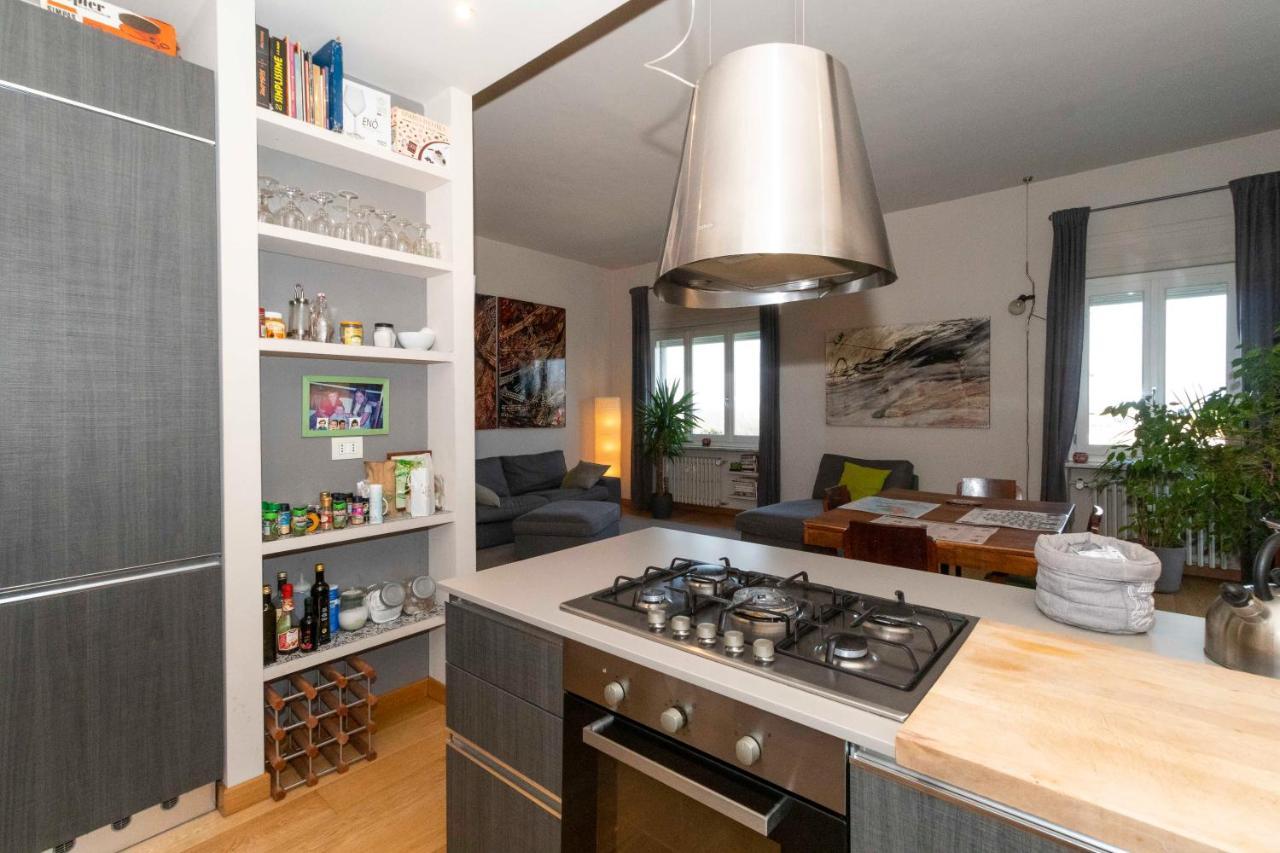 Charming Apartment With Parking! Torino Kültér fotó