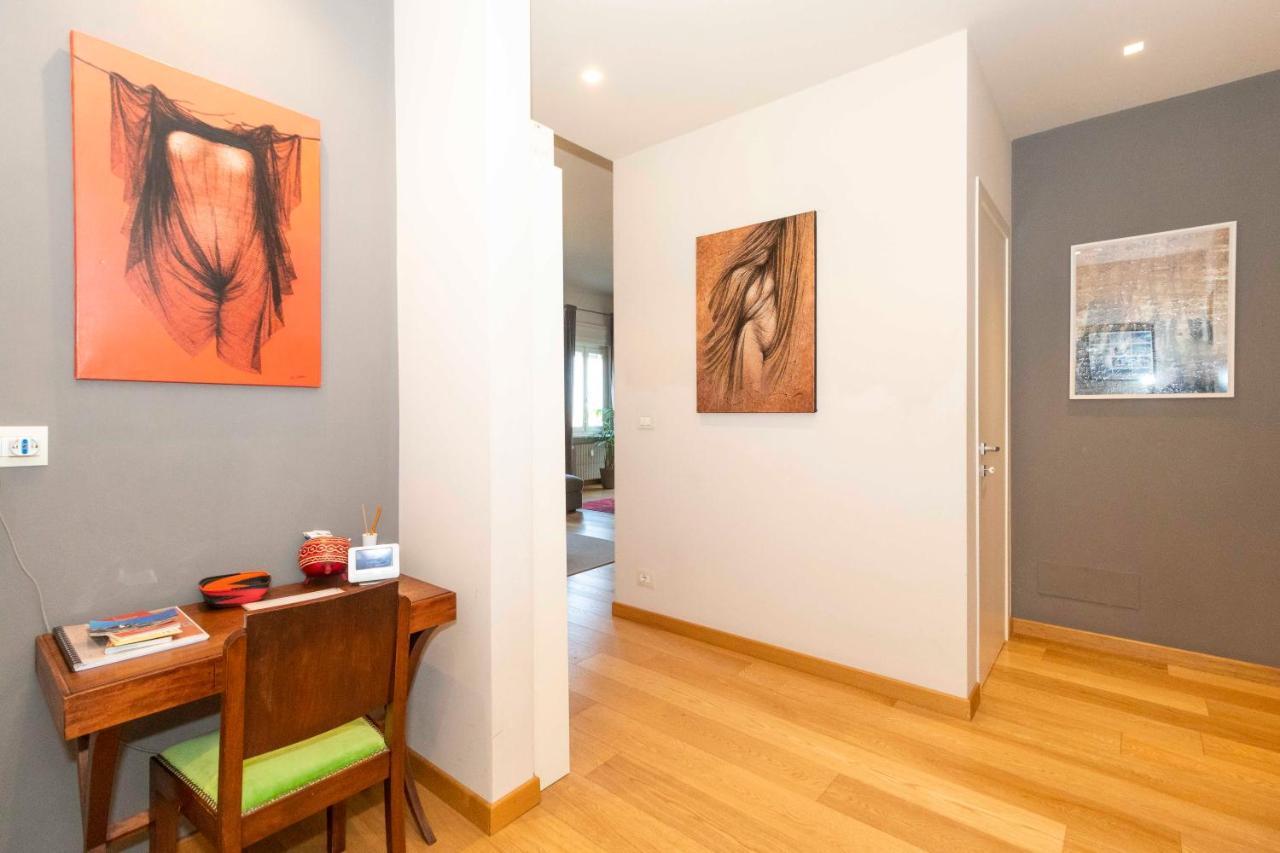 Charming Apartment With Parking! Torino Kültér fotó