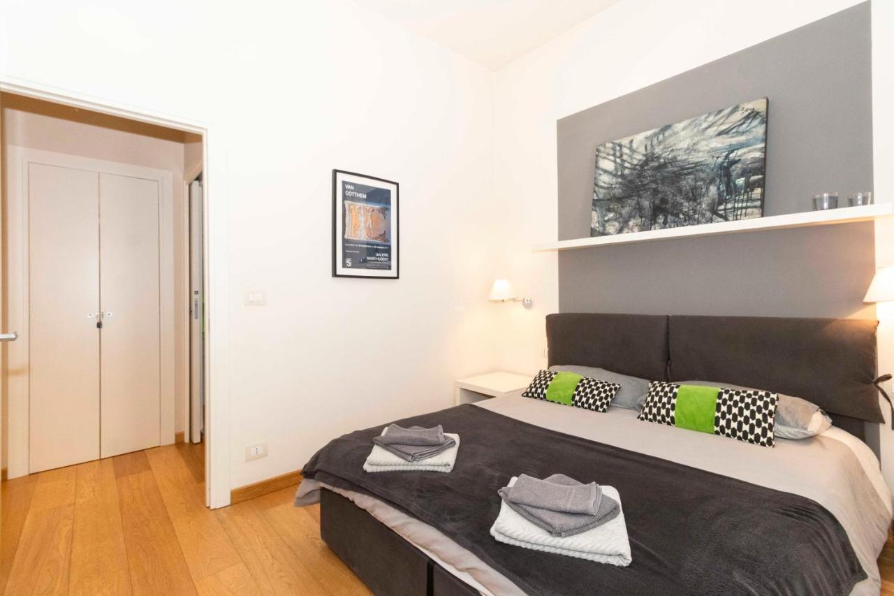 Charming Apartment With Parking! Torino Kültér fotó